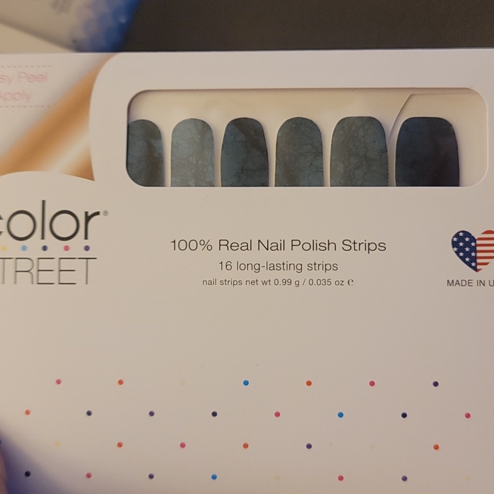 For @this_ and _ that 1 buyer only  - Color street interstellar nail strips